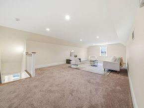 35 Marshall Rd, Wellesley MA 02482