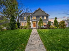 35 Marshall Rd, Wellesley MA 02482