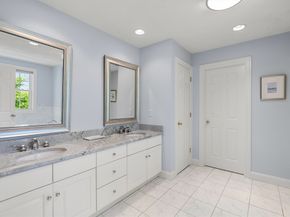 10 Yankee Way, Beverly MA 01915
