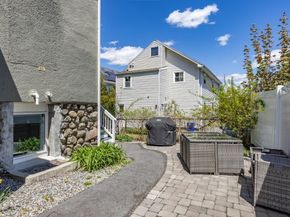 30 Gloucester St 30, Arlington MA 02476