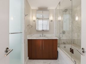 2 Battery Wharf 2302, Boston MA 02109