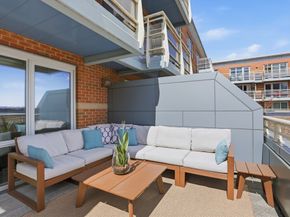 2 Battery Wharf 2302, Boston MA 02109