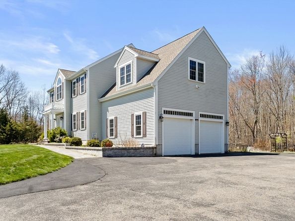 221 Chestnut St, Abington MA 02351