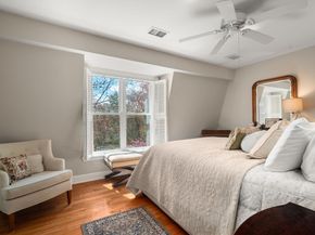 99 Anderer Ln 8, Boston MA 02132