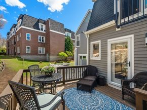 99 Anderer Ln 8, Boston MA 02132