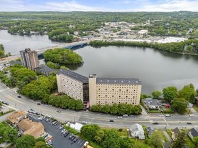 65 Lake Avenue 508, Worcester MA 01604