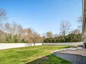 118 North St, Grafton MA 01519