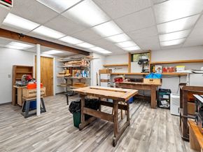 37 Oak Ridge Rd, Boxford MA 01921