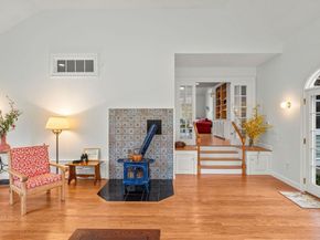 37 Oak Ridge Rd, Boxford MA 01921