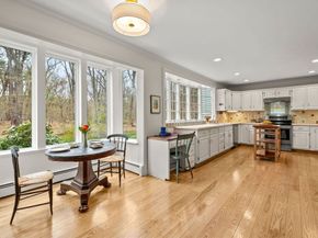 37 Oak Ridge Rd, Boxford MA 01921