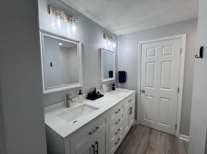 54 Patrick Rd 54, Tewksbury MA 01876