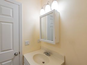 1 Roosevelt Ave, Beverly MA 01915