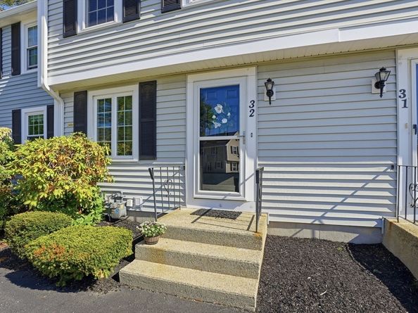 848 Plain St 32, Marshfield MA 02050