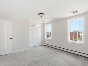 848 Plain St 32, Marshfield MA 02050