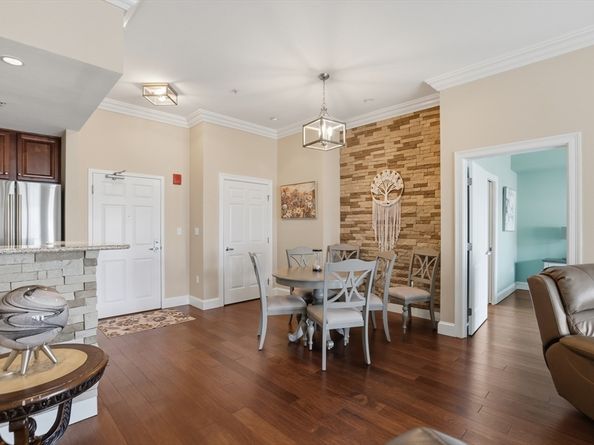 36 Village Rd 714, Middleton MA 01949