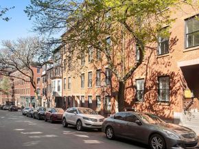 63 W Cedar St 2, Boston MA 02114