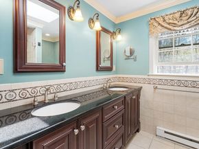 1 Garrison Heights Dr, Oxford MA 01540