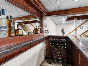 1 Garrison Heights Dr, Oxford MA 01540