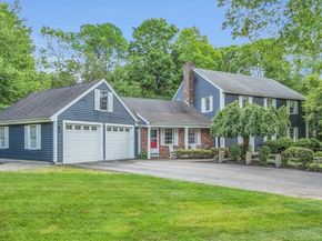 1 Garrison Heights Dr, Oxford MA 01540