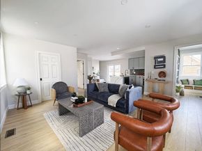 11 Willis Ct, Lynn MA 01905