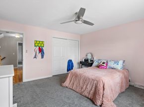 25 Farmington Dr, Shrewsbury MA 01545