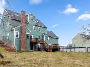 25 Farmington Dr, Shrewsbury MA 01545