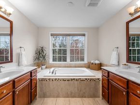 16 York Cir, Walpole MA 02032