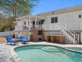 6 Melina Rd, Newton MA 02459