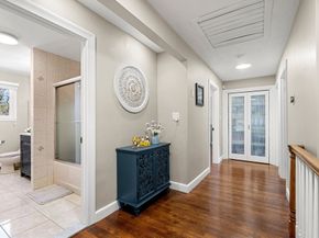 6 Melina Rd, Newton MA 02459