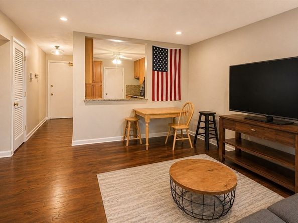 135 Granite Ave 29, Boston MA 02124