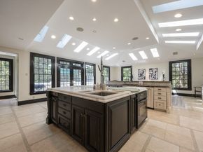 55 Parkwood Drive, Milton MA 02186
