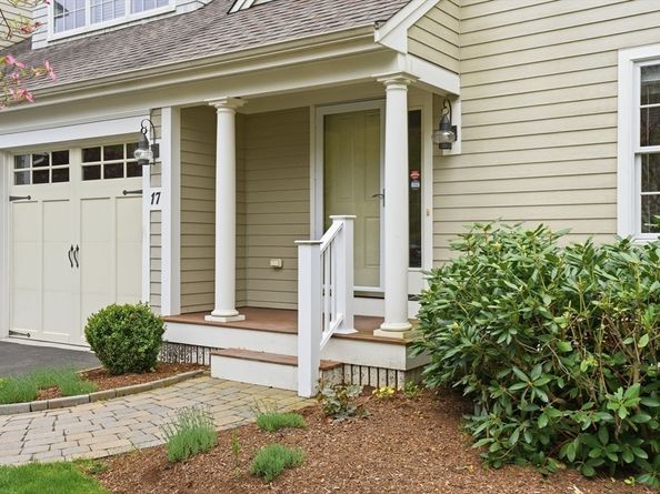 17 Hannah Brook Waye 9, Marshfield MA 02050