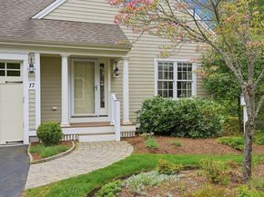 17 Hannah Brook Waye 9, Marshfield MA 02050