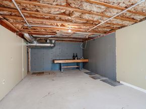17 Hannah Brook Waye 9, Marshfield MA 02050