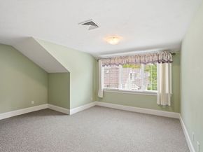 17 Hannah Brook Waye 9, Marshfield MA 02050