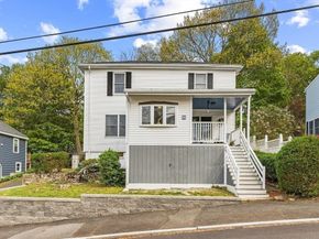 29 Woodlawn St, Lynn MA 01904