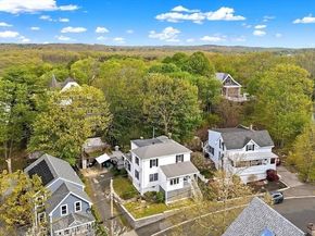 29 Woodlawn St, Lynn MA 01904