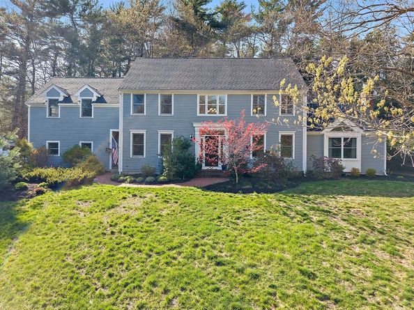 121 Hampstead Way, Marshfield MA 02050