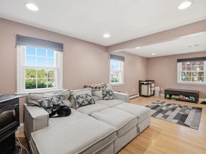 646 Lynn Fells Pkwy, Melrose MA 02176