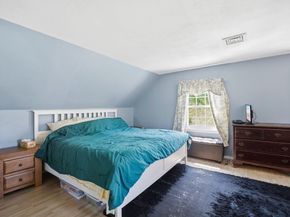 646 Lynn Fells Pkwy, Melrose MA 02176