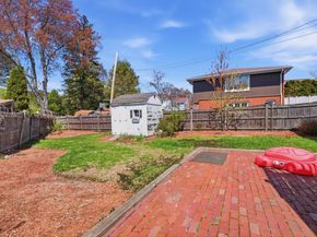 646 Lynn Fells Pkwy, Melrose MA 02176