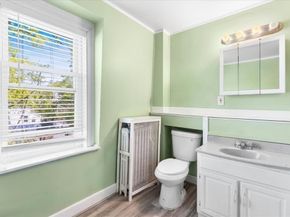 427-429 High St, Dedham MA 02026