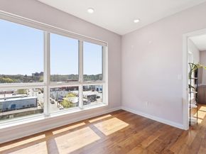 3531 Washington 519, Boston MA 02130