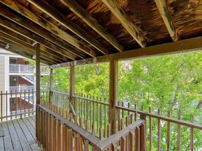28 Prescott St, Leominster MA 01453