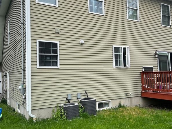133 Puritan Ave, Worcester MA 01604