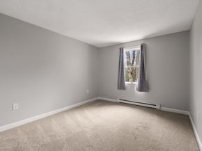 85 Victoria Heights 85, Boston MA 02136