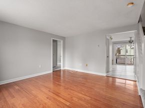 85 Victoria Heights 85, Boston MA 02136