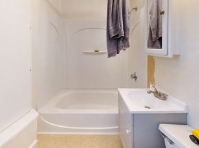 19 Palmer St, Salem MA 01970