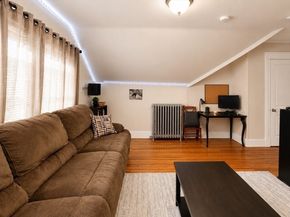 19 Palmer St, Salem MA 01970