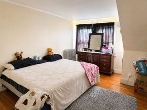 19 Palmer St, Salem MA 01970